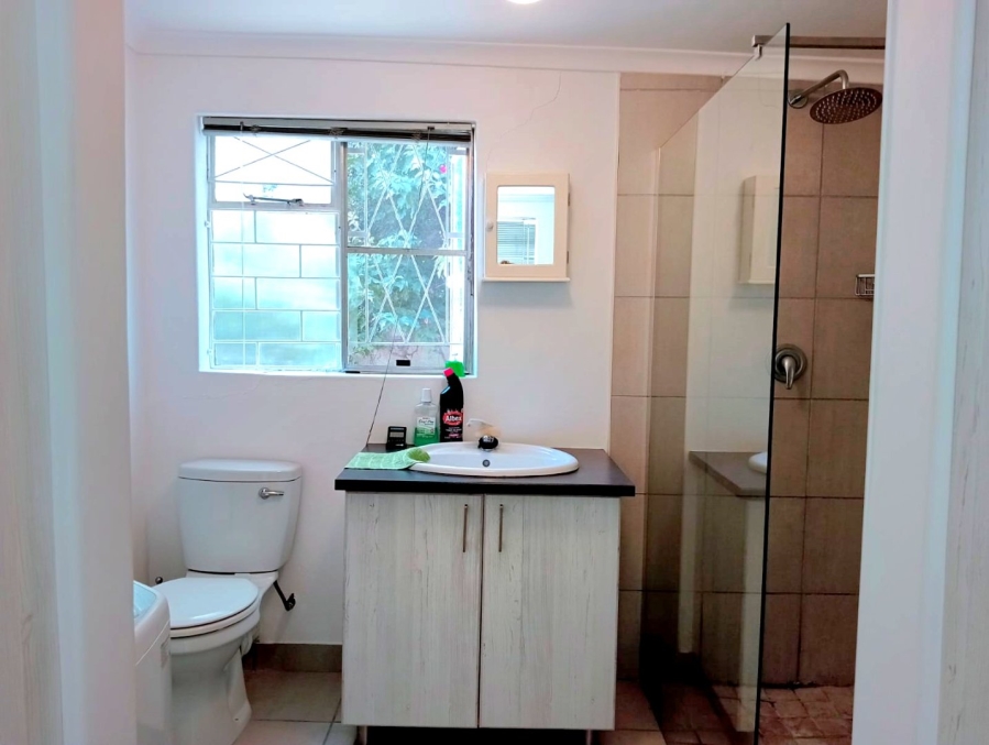 5 Bedroom Property for Sale in Vanes Estate Eastern Cape